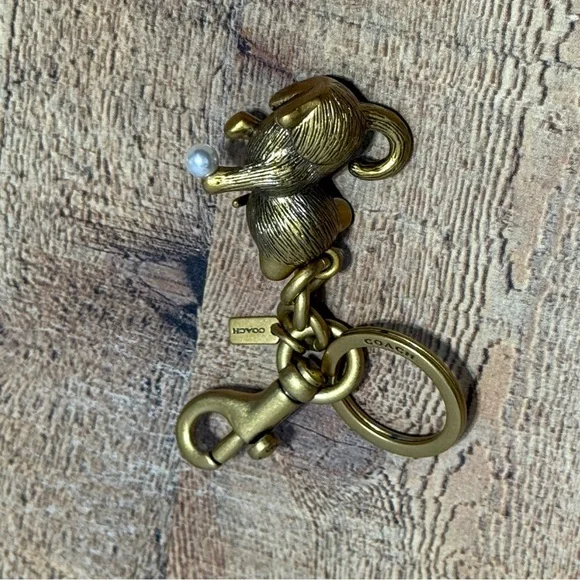 Coach Creatures Kitten Cat Charm with Pearl Keychain - Picture 3 of 8